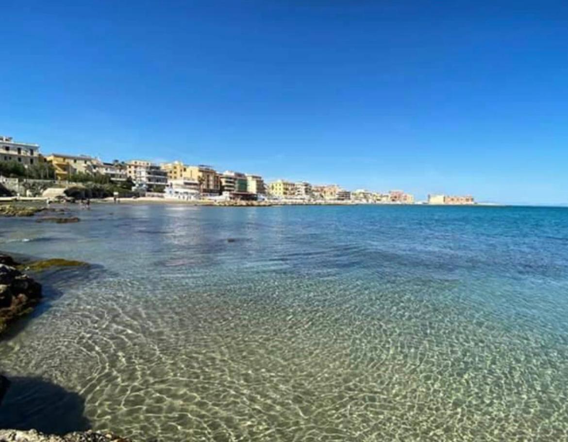 Apartamento Il Giardino Segreto Anzio Exterior foto